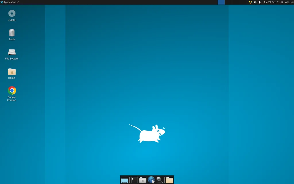 Màn hình VPS Linux Desktop (Ubuntu 22.04 XFCE) khi kết nối Remote Desktop
